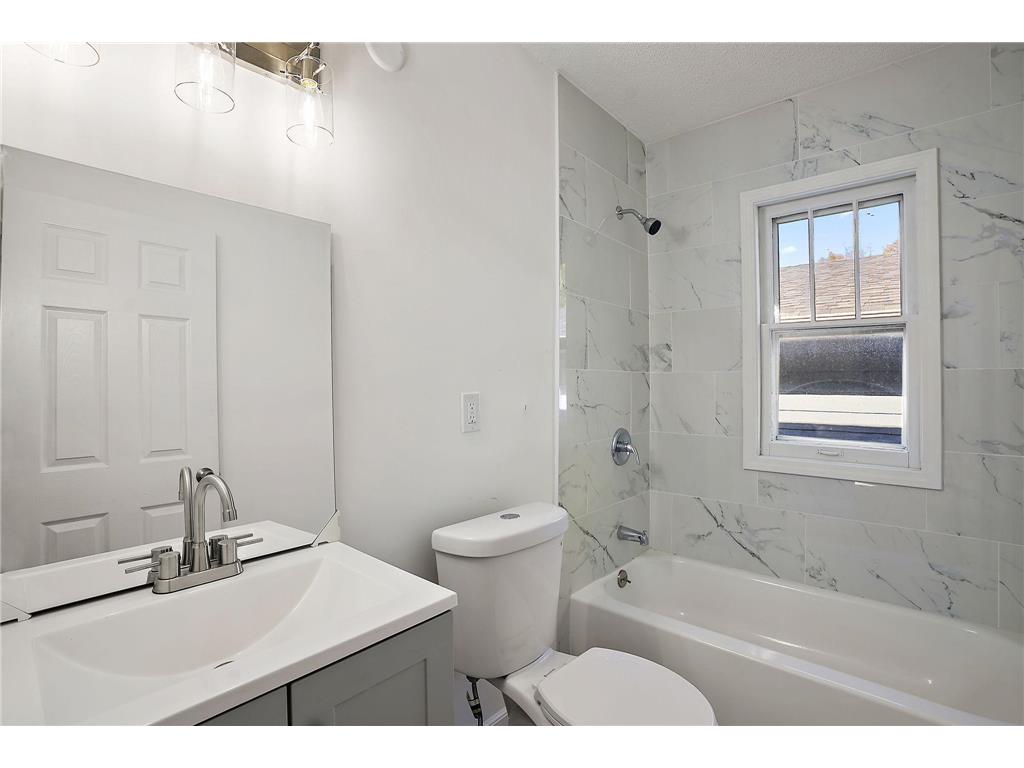3230 Tyler Street NE Minneapolis MN 55418 7055410 image13