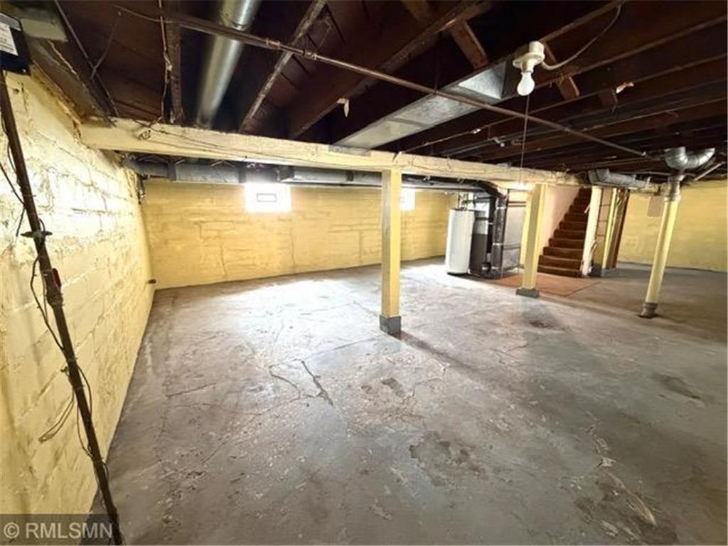 3231 Dupont Avenue N Minneapolis MN 55412 7043050 image11