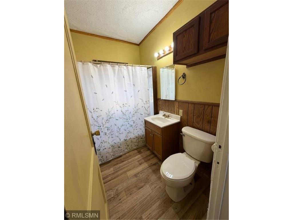 3231 Dupont Avenue N Minneapolis MN 55412 7043050 image6