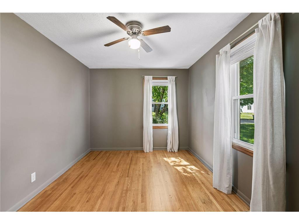 3232 Drew Avenue N Robbinsdale MN 55422 7052357 image16