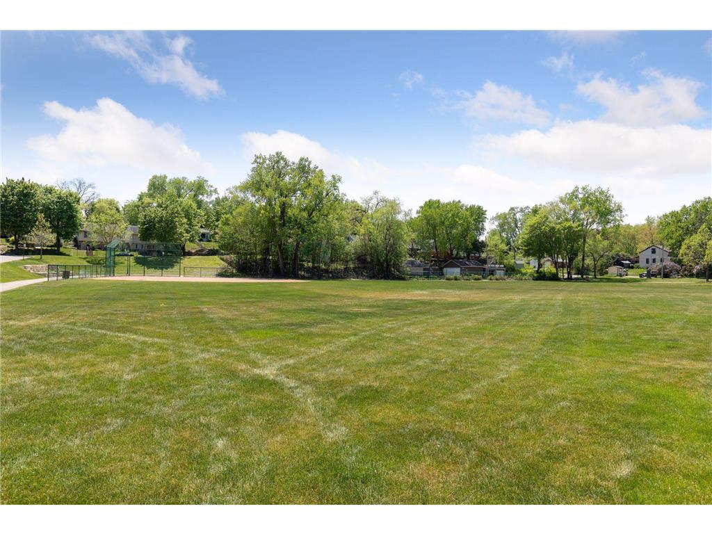 3232 Drew Avenue N Robbinsdale MN 55422 7052357 image52