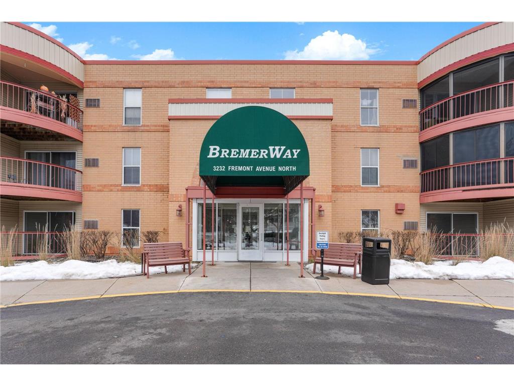 3232 Fremont Avenue N #111 Minneapolis MN 55412 7002099 image1