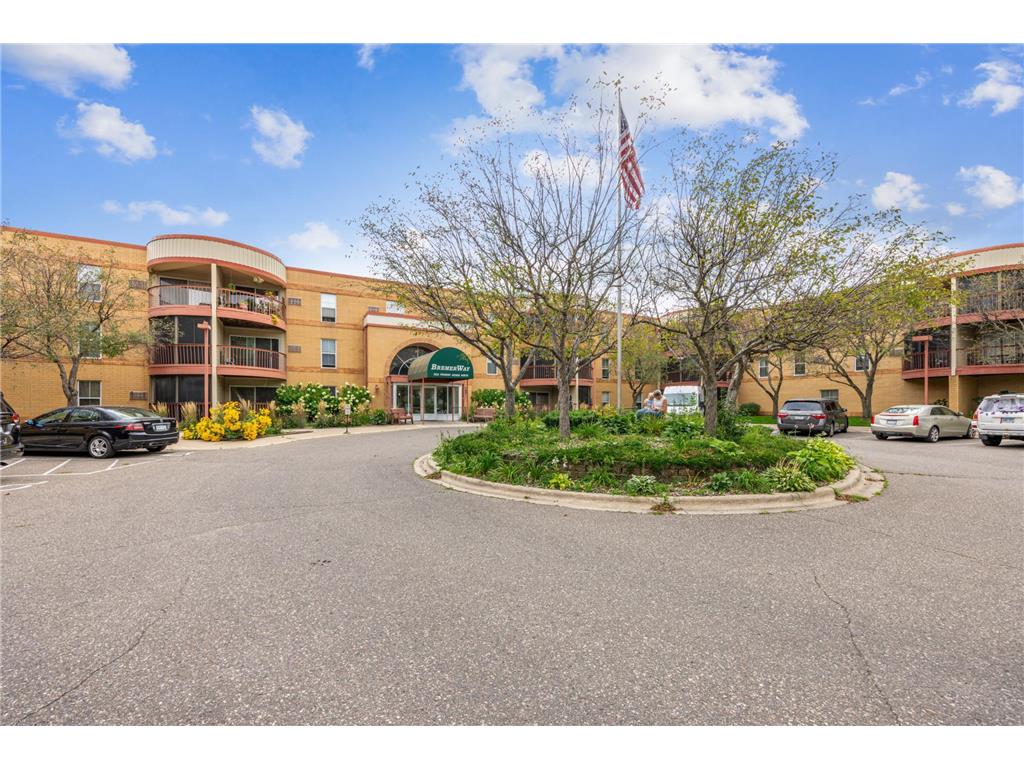 3232 Fremont Avenue N #309 Minneapolis MN 55412 6601130 image1