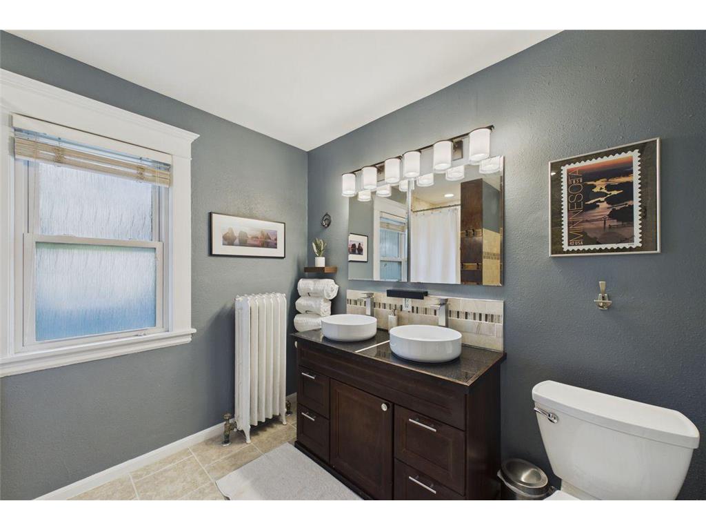 3232 Hennepin Avenue Minneapolis MN 55408 7099423 image13