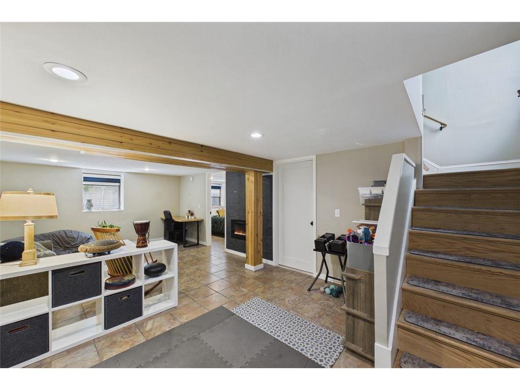 3232 Hennepin Avenue Minneapolis MN 55408 7099423 image16