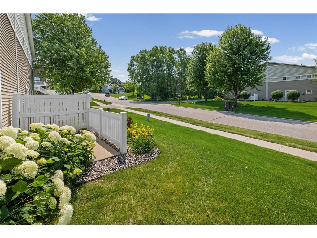 3232 Oak View Drive Woodbury MN 55129 7090809 image32
