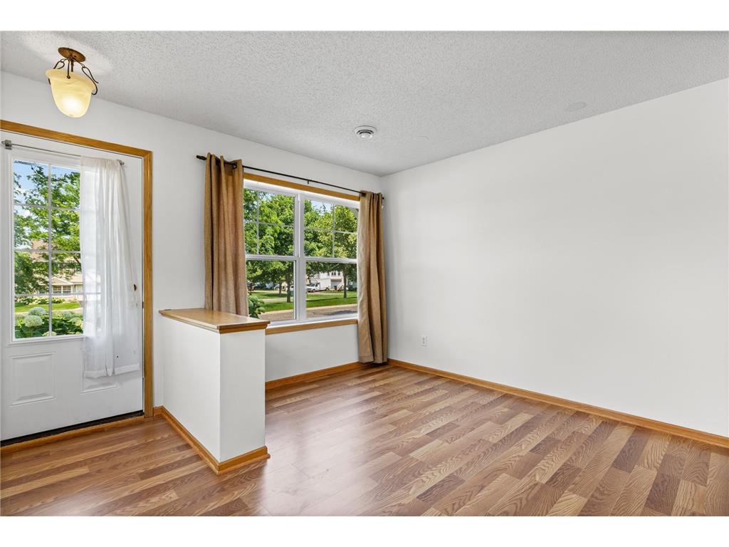 3232 Oak View Drive Woodbury MN 55129 7090809 image4
