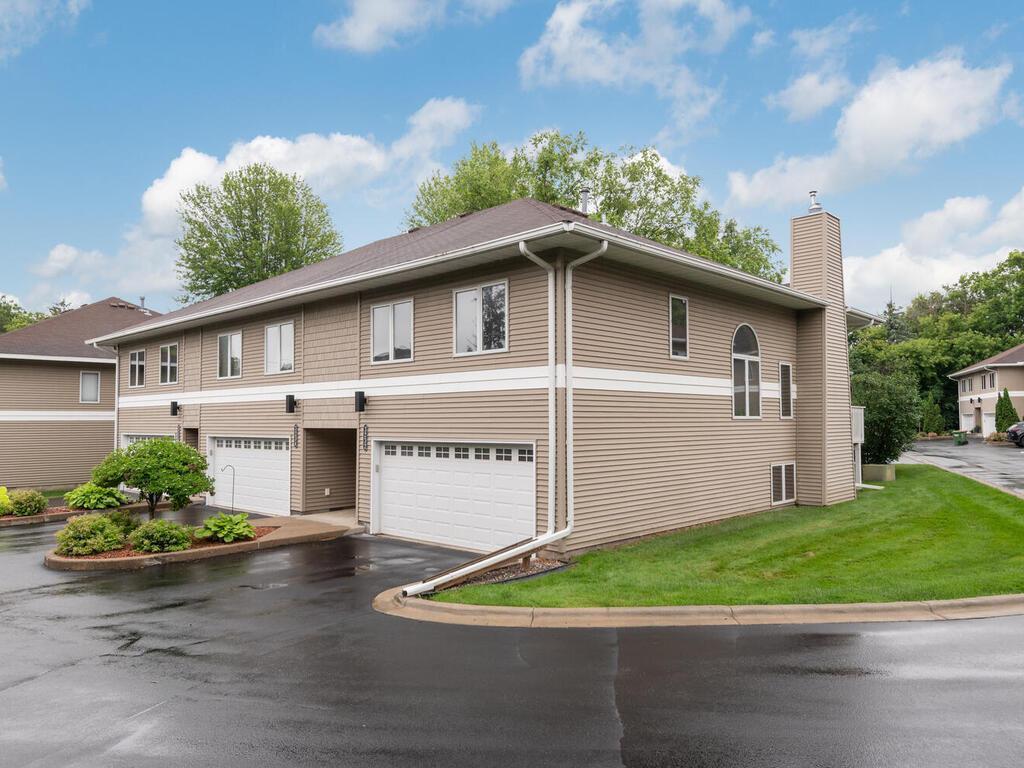 3232 Old Highway 8 Saint Anthony MN 55418 6746633 image1