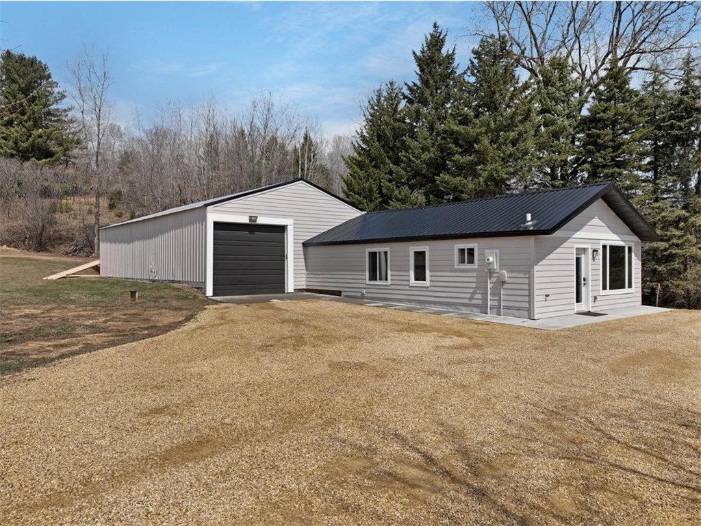 3232 State Road 170 Glenwood Twp WI 54013 6706358 image1