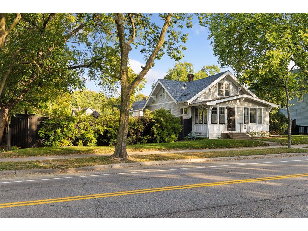 3233 Cedar Avenue S Minneapolis MN 55407 6797863 image36