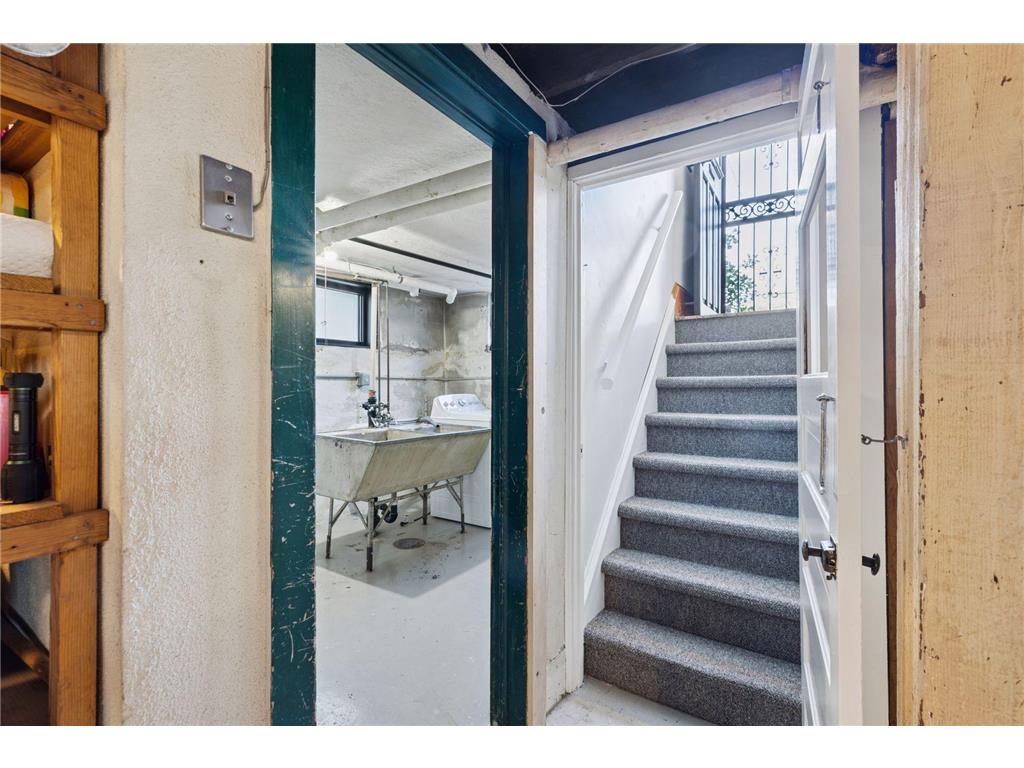 3233 Cedar Avenue S Minneapolis MN 55407 6797863 image37