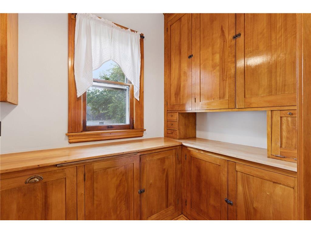 3233 Cedar Avenue S Minneapolis MN 55407 6797863 image7