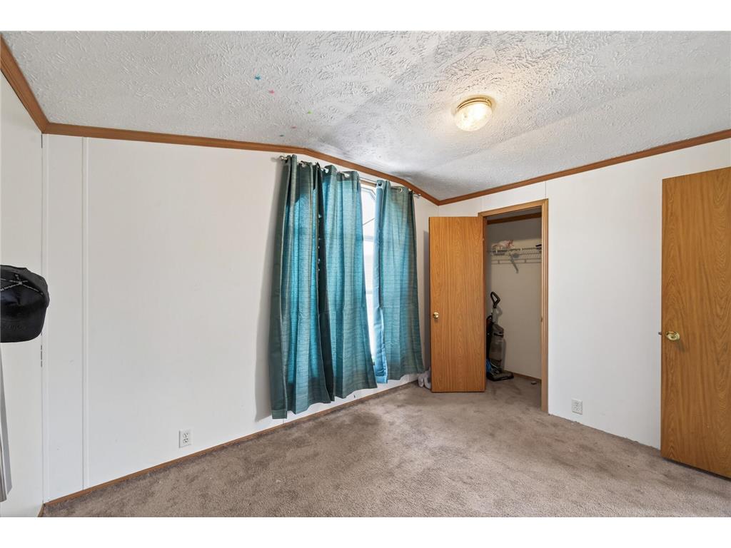 3234 NE 89th Drive NE Blaine MN 55449 7027157 image17