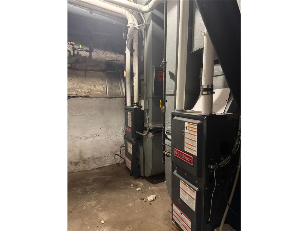 3235 Aldrich Avenue N Minneapolis MN 55412 6785715 image17