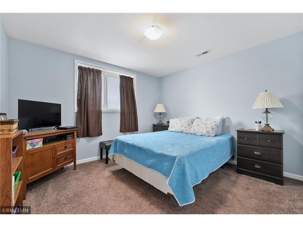 3235 West Ridge Drive Eau Claire WI 54703 7022976 image24