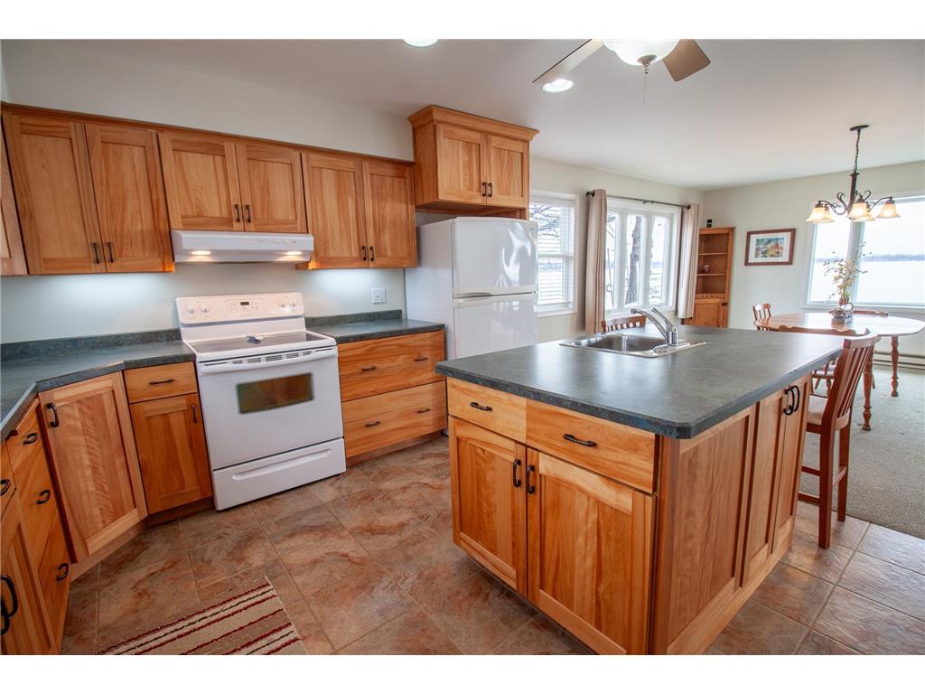 32352 330th Avenue Maine Twp MN 56576 - Pickerel Lake 7053598 image25