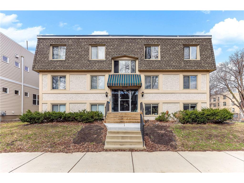 3236 Garfield Avenue #201 Minneapolis MN 55408 6705125 image1