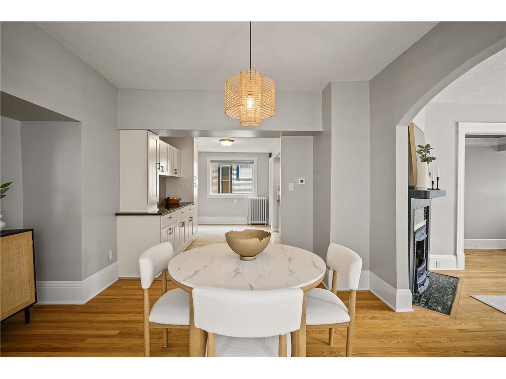 3236 Hennepin Avenue Minneapolis MN 55408 6757789 image10