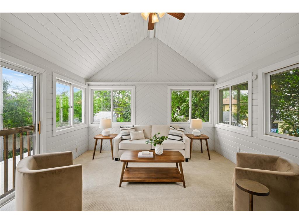 3236 Hennepin Avenue Minneapolis MN 55408 6757789 image25