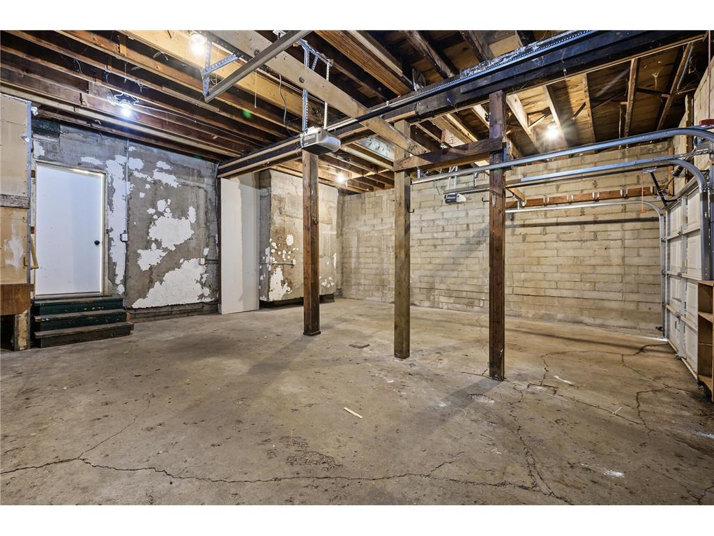 3236 Hennepin Avenue Minneapolis MN 55408 6757789 image30