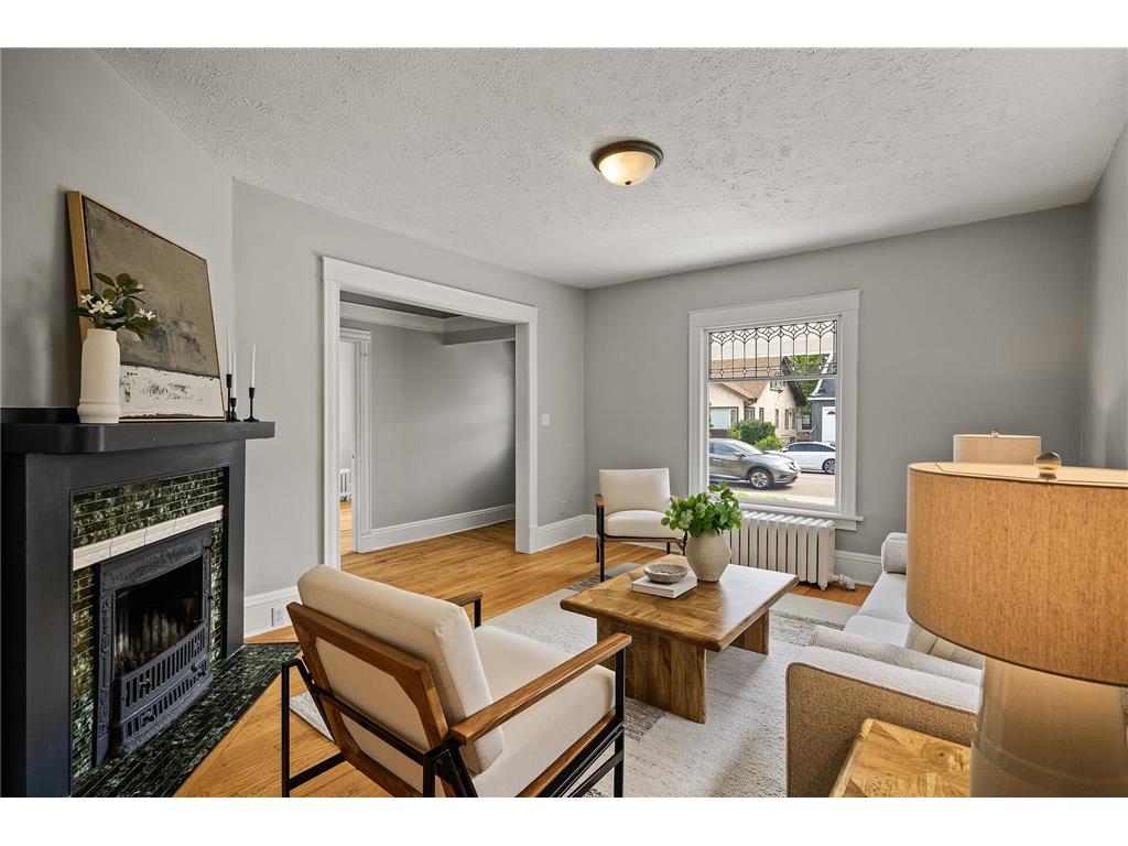 3236 Hennepin Avenue Minneapolis MN 55408 6757789 image4