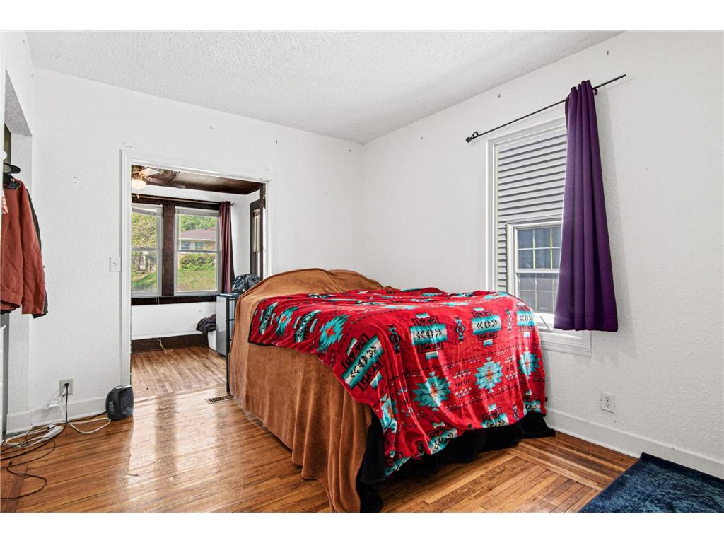 3236 James Avenue N Minneapolis MN 55412 7073439 image13