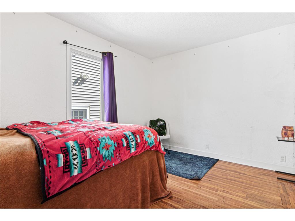 3236 James Avenue N Minneapolis MN 55412 7073439 image14