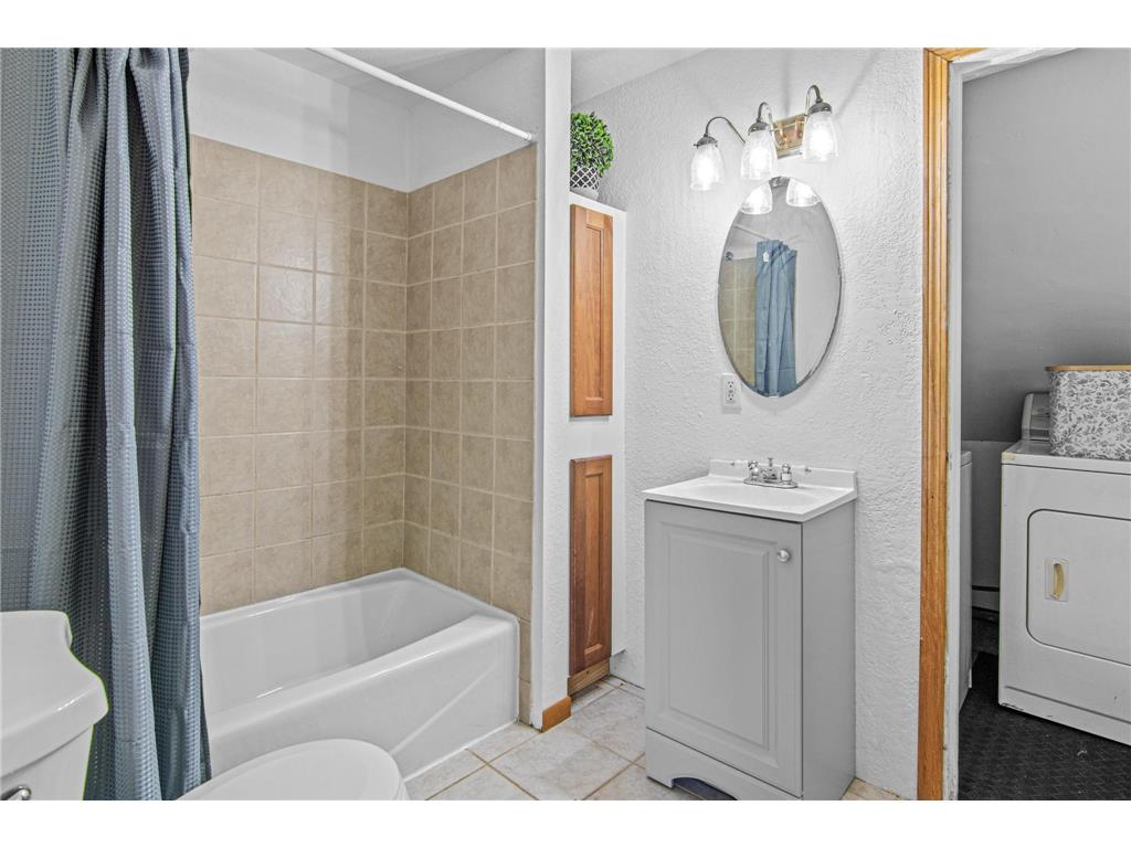 3236 James Avenue N Minneapolis MN 55412 7073439 image28