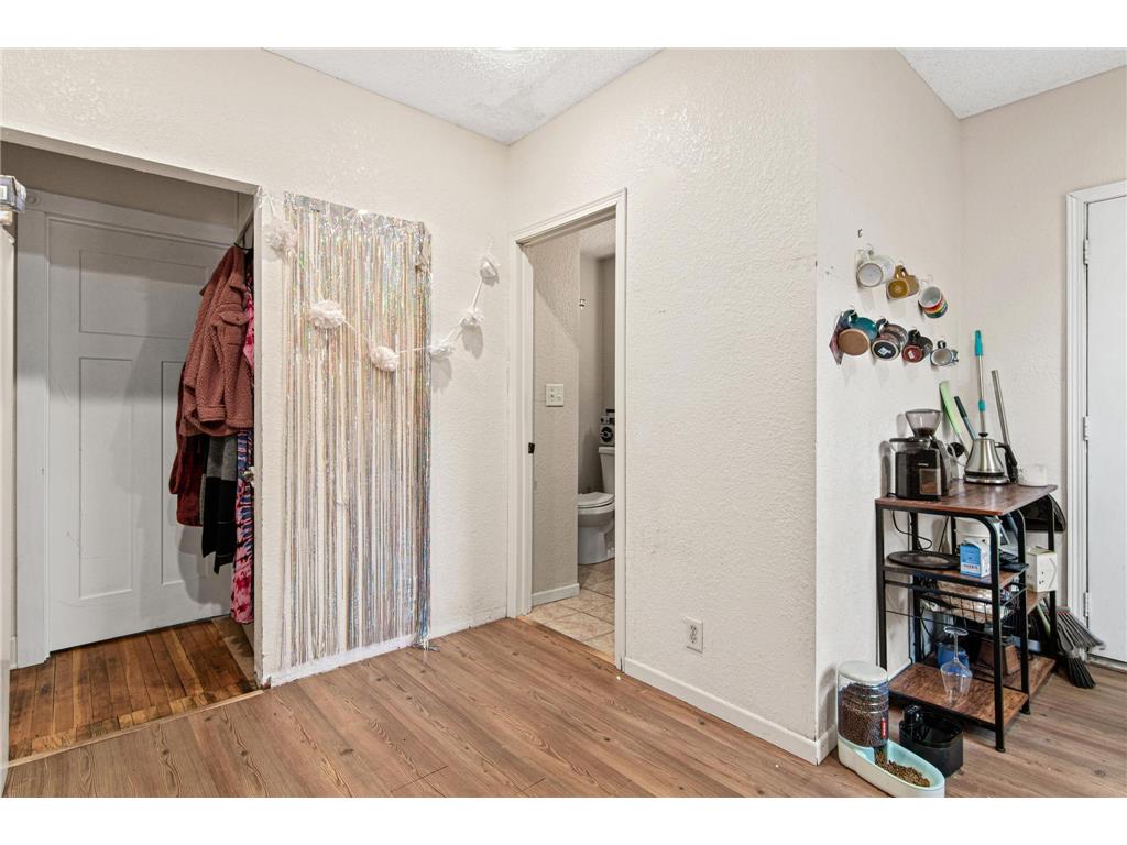 3236 James Avenue N Minneapolis MN 55412 7073439 image9
