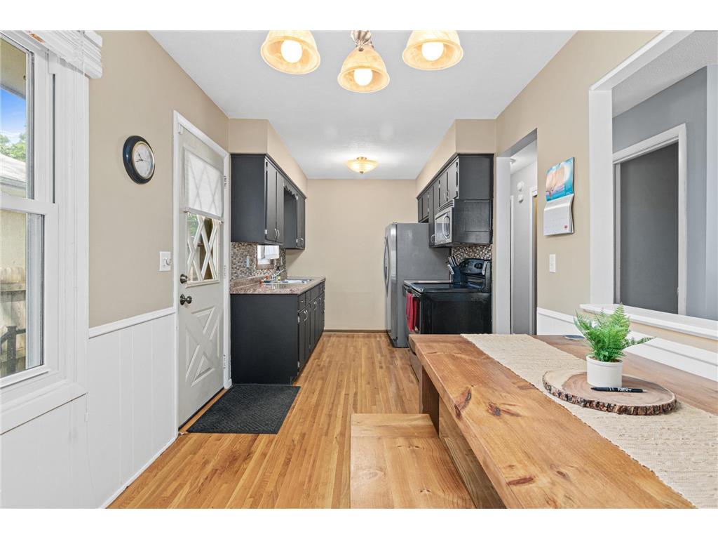 3236 N Indiana Avenue N Robbinsdale MN 55422 7097598 image10
