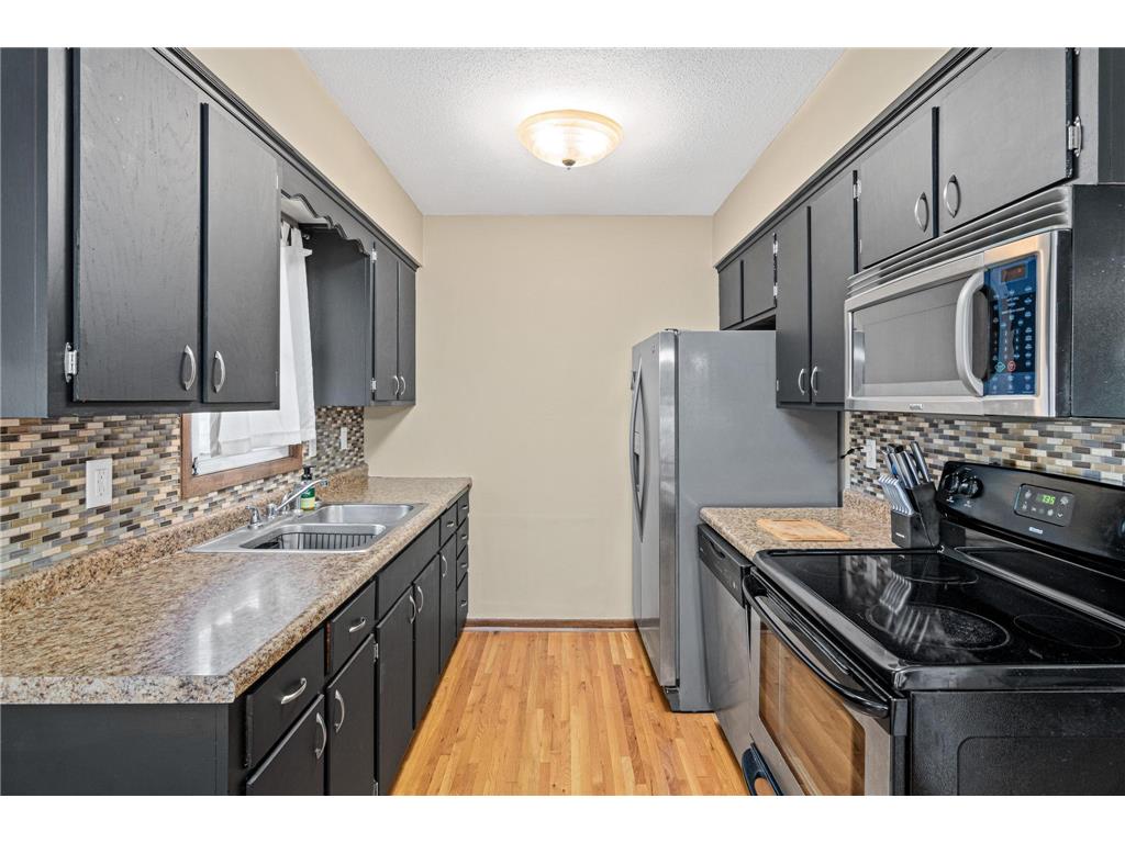 3236 N Indiana Avenue N Robbinsdale MN 55422 7097598 image13