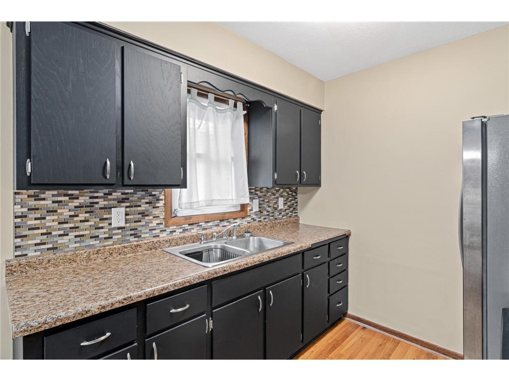 3236 N Indiana Avenue N Robbinsdale MN 55422 7097598 image14