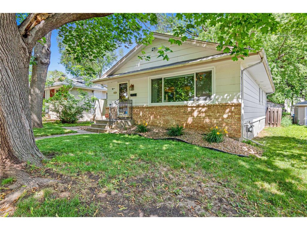 3236 N Indiana Avenue N Robbinsdale MN 55422 7097598 image2