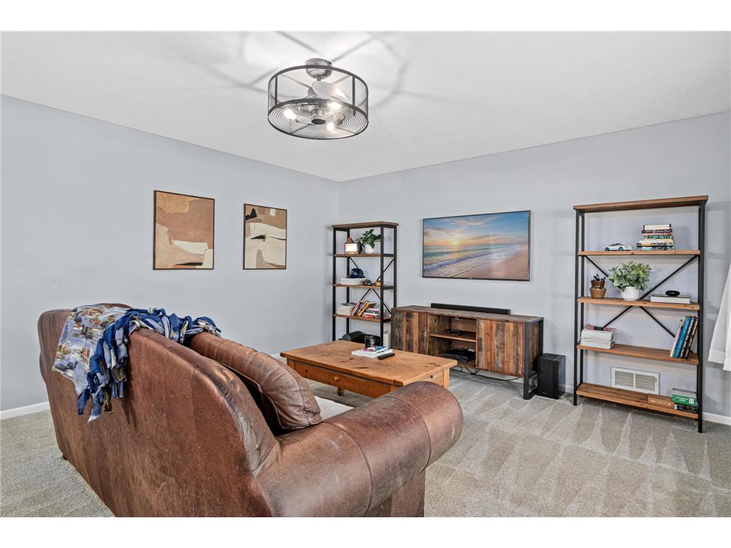 3236 N Indiana Avenue N Robbinsdale MN 55422 7097598 image3