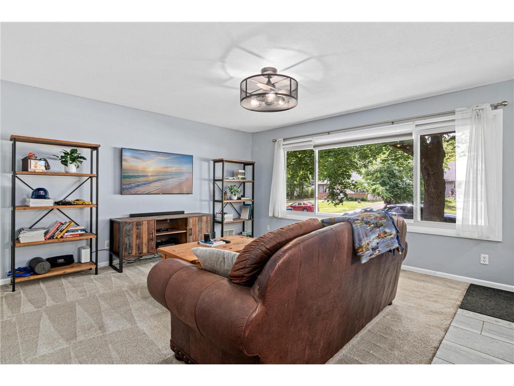 3236 N Indiana Avenue N Robbinsdale MN 55422 7097598 image4