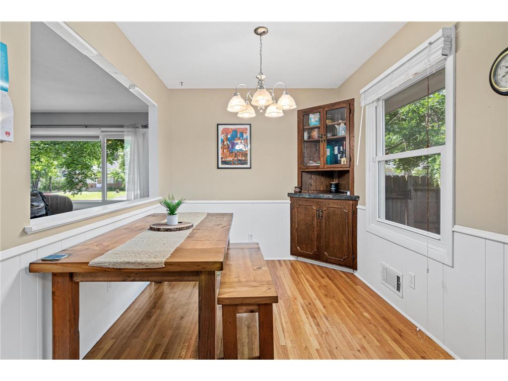 3236 N Indiana Avenue N Robbinsdale MN 55422 7097598 image8