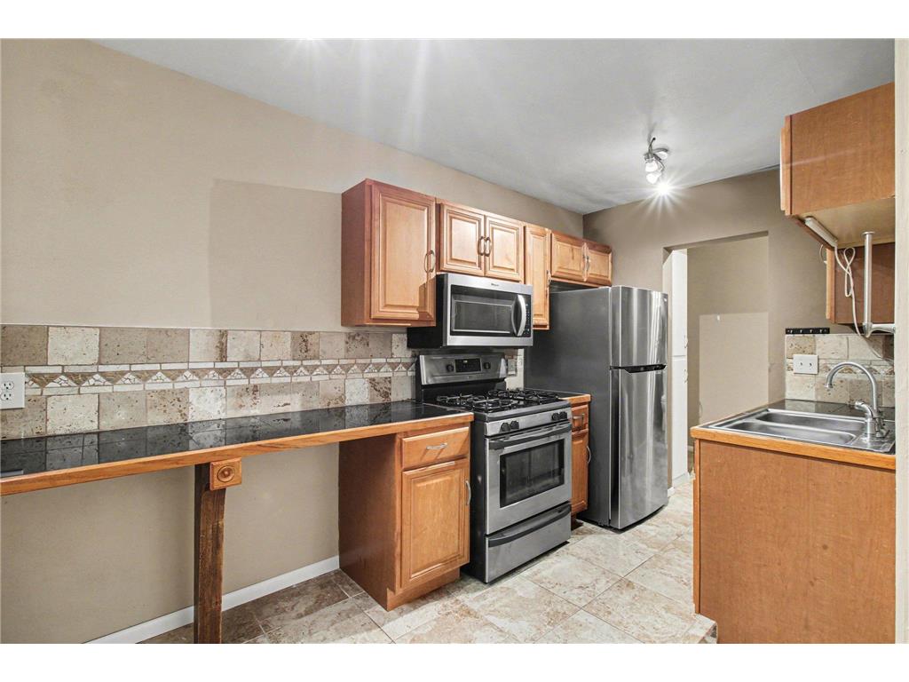 3237 15th Avenue S #15 Minneapolis MN 55407 7073895 image2