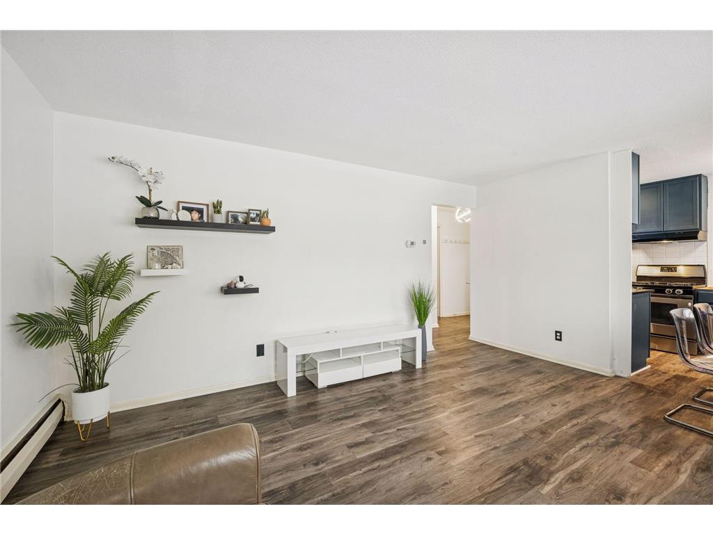 3237 15th Avenue S #21 Minneapolis MN 55407 6823370 image11