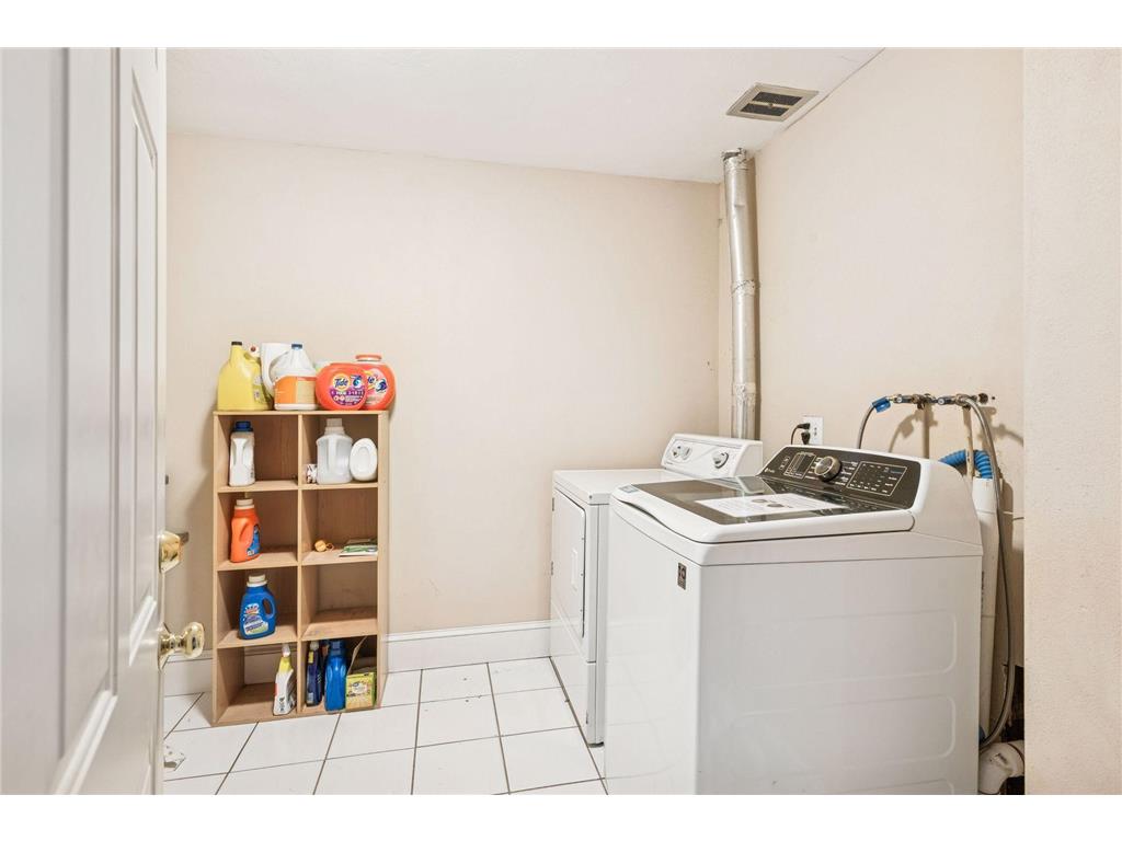 3237 15th Avenue S #21 Minneapolis MN 55407 6823370 image20