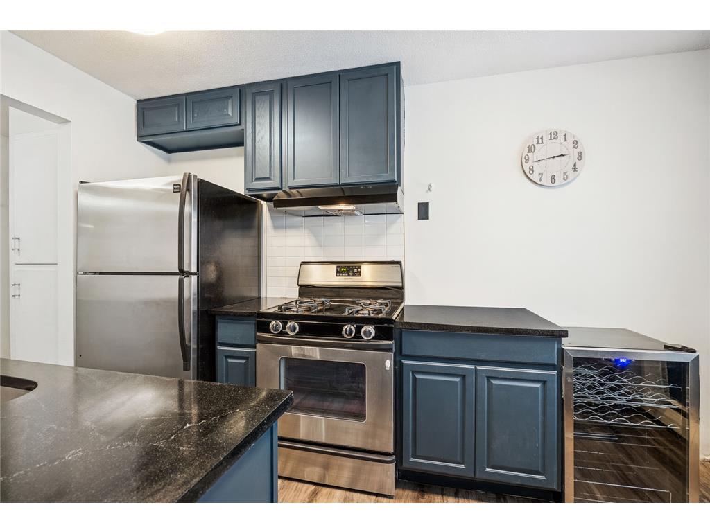 3237 15th Avenue S #21 Minneapolis MN 55407 6823370 image6