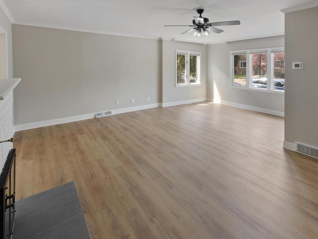3237 Hennepin Avenue Minneapolis MN 55408 7057552 image16