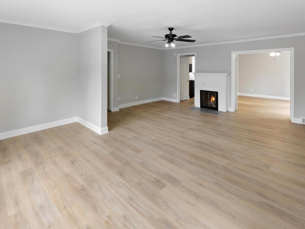 3237 Hennepin Avenue Minneapolis MN 55408 7057552 image17