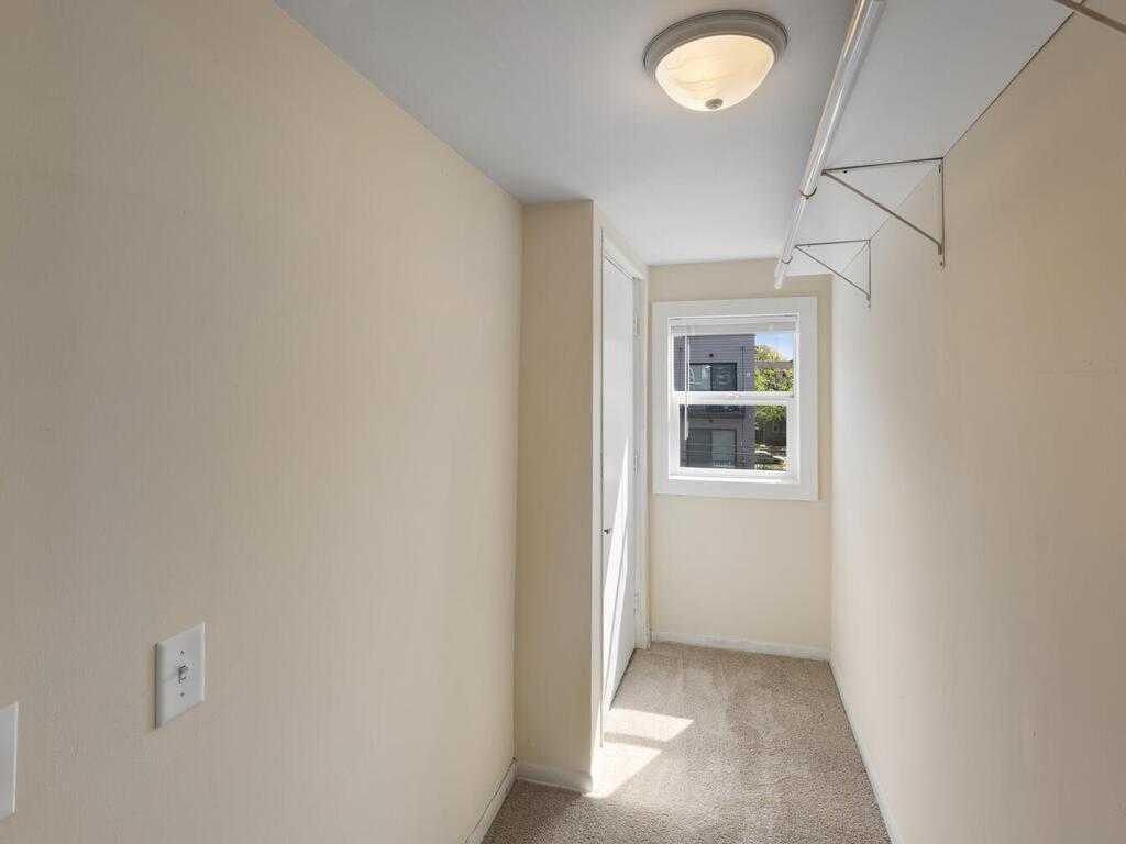 3237 Hennepin Avenue Minneapolis MN 55408 7057552 image37