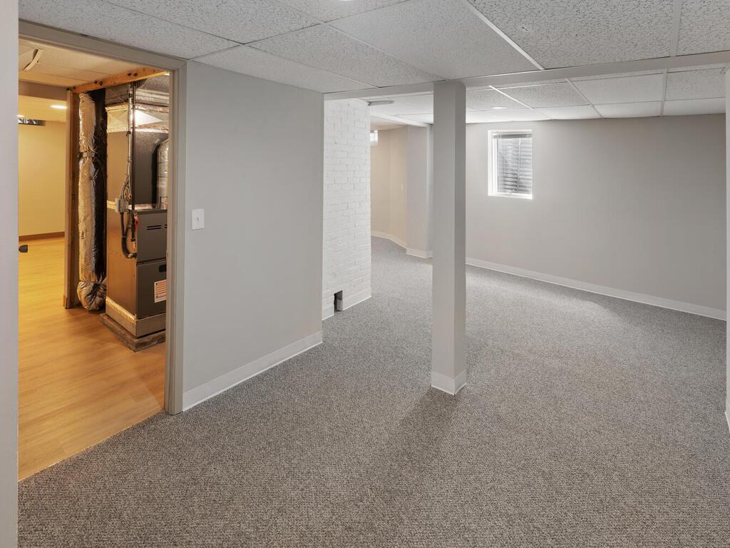 3237 Hennepin Avenue Minneapolis MN 55408 7057552 image46