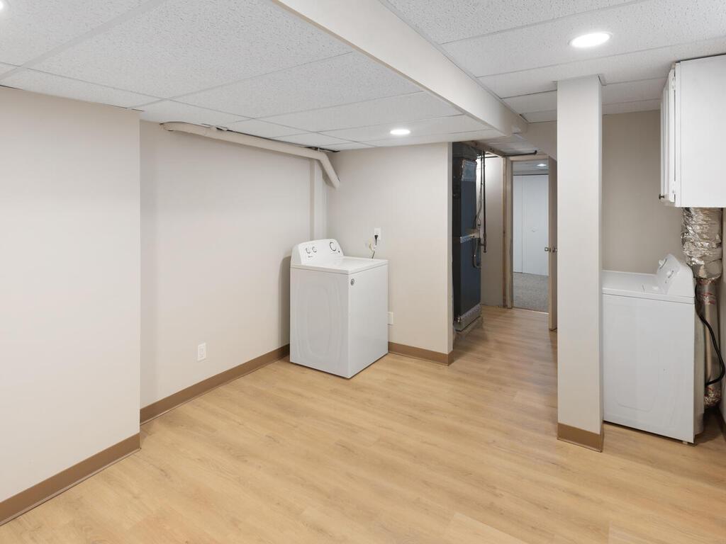 3237 Hennepin Avenue Minneapolis MN 55408 7057552 image52