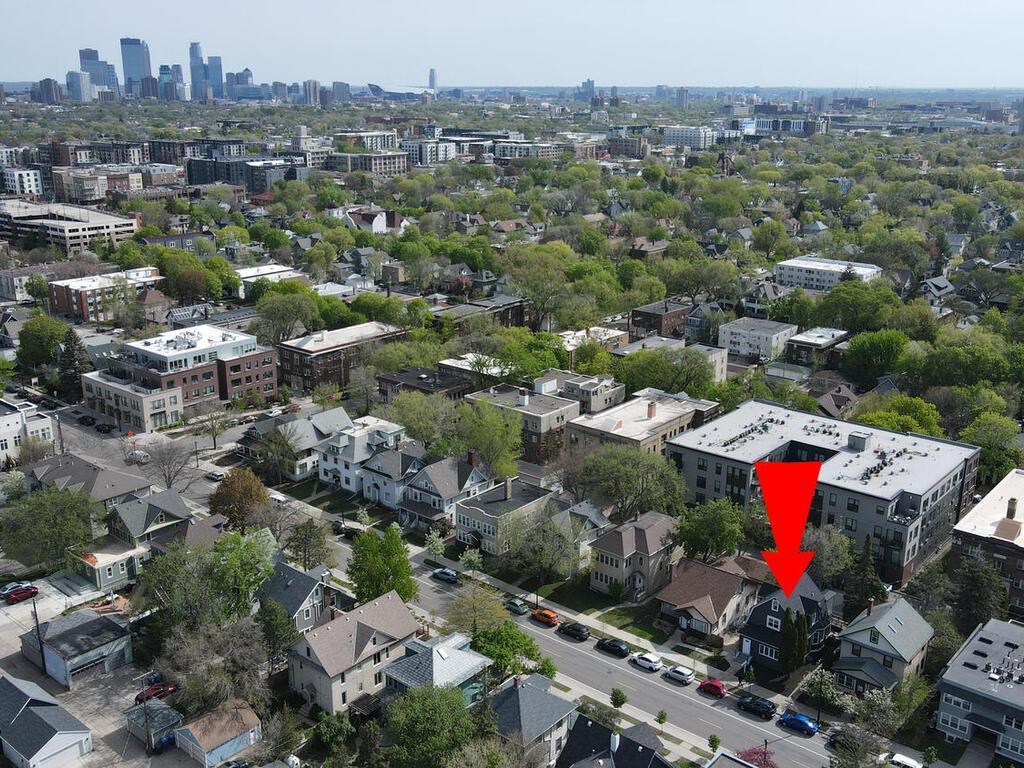 3237 Hennepin Avenue Minneapolis MN 55408 7057552 image56