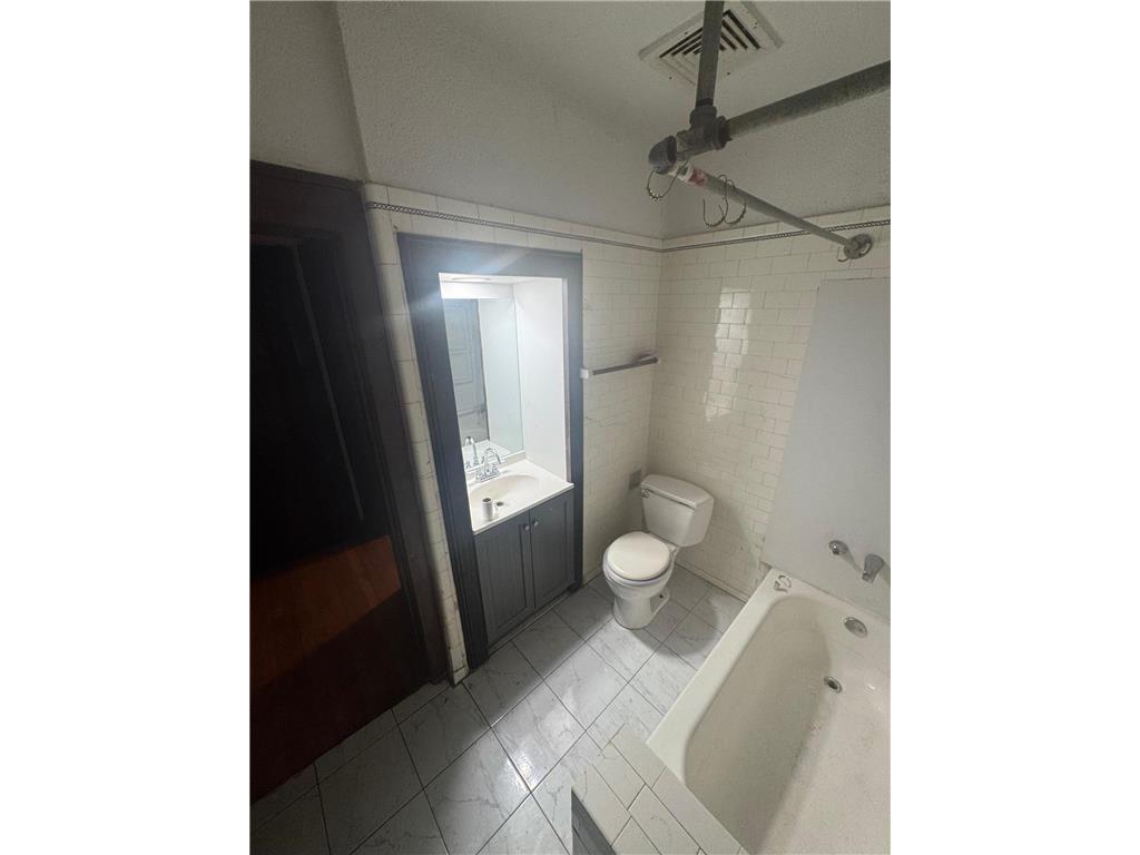 3237 Sheridan Avenue N Minneapolis MN 55412 7092370 image11