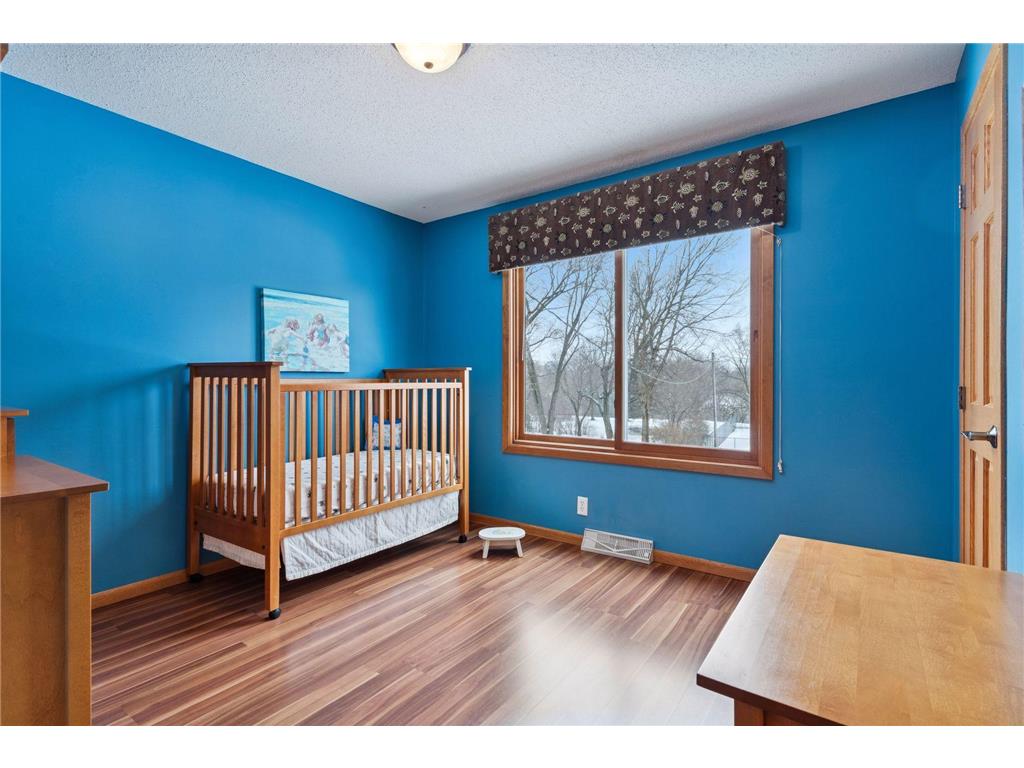 3237 Shores Boulevard Minnetonka MN 55391 6791590 image14