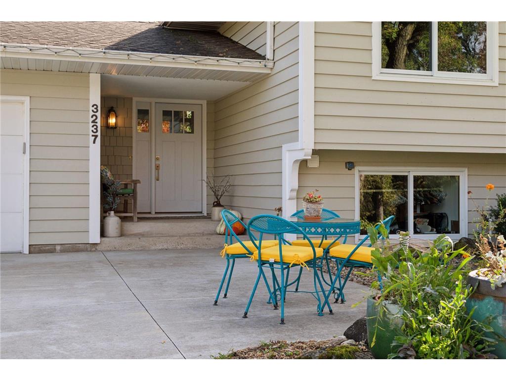 3237 Shores Boulevard Minnetonka MN 55391 6791590 image3