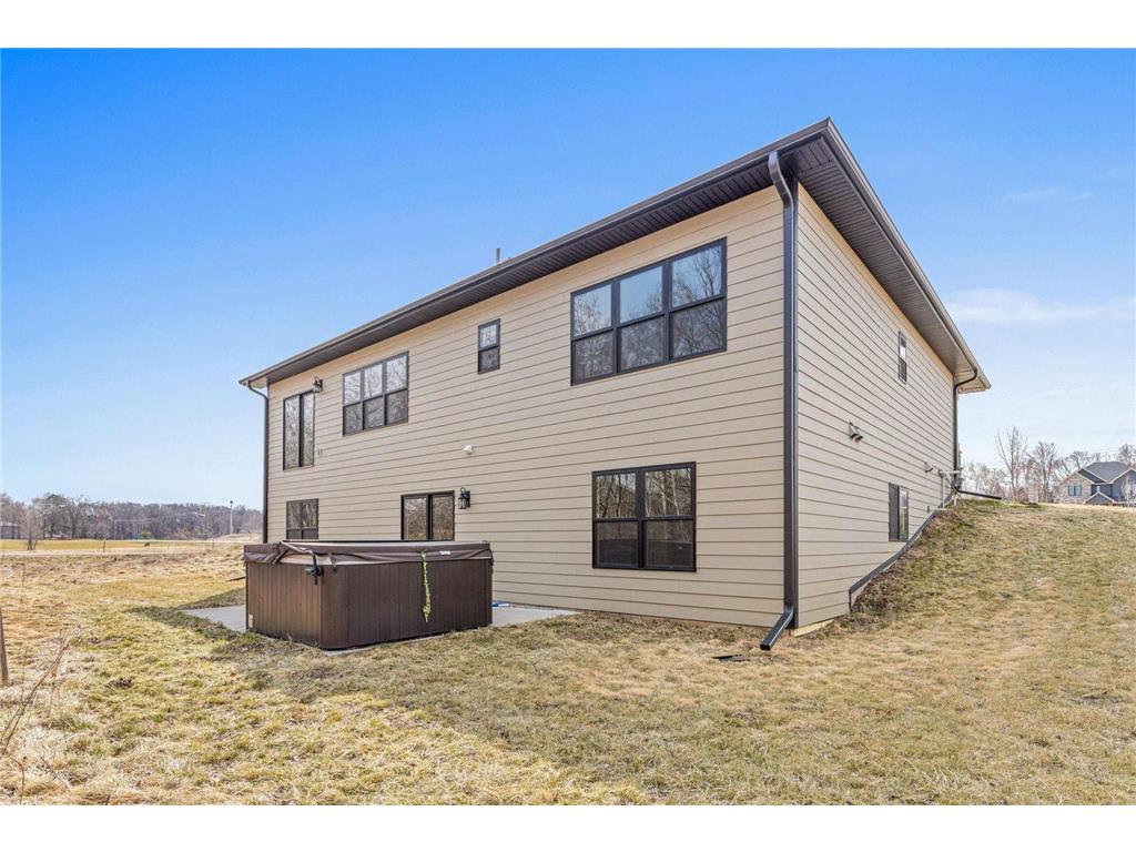 3239 Constance Boulevard NE Ham Lake MN 55304 7037248 image30